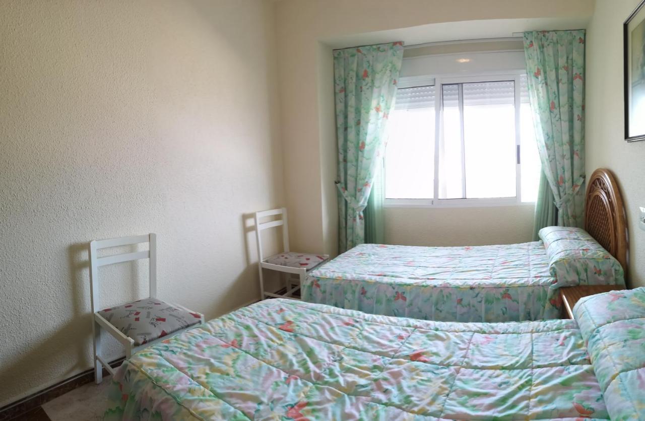 Apartamento A Pie De Playa-Edificio Bonaire Gandía Esterno foto